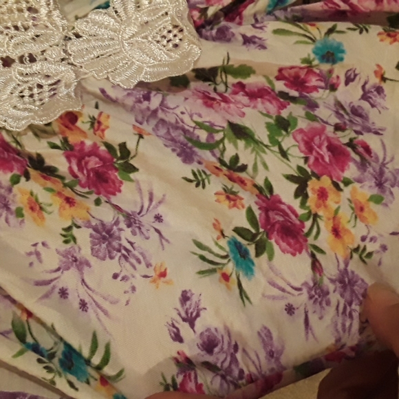 **DONATED** Buttery soft floral tank - Picture 4 of 5